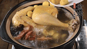 出國前加少許鹽，撒上蔥花即可。