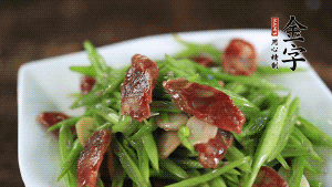 出鍋前加適量鹽即可。