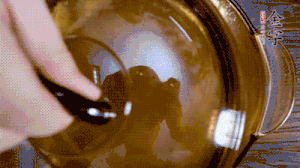 加山藥、毛豆再煮15分鐘。