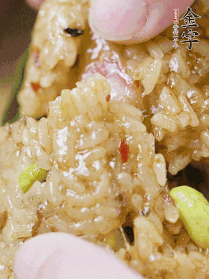 冷水下鍋煮3-4小時(shí)。