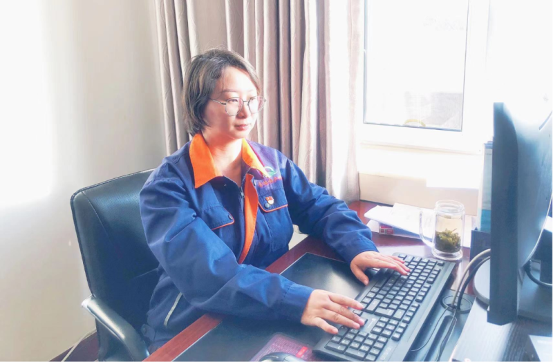 省物產(chǎn)集團(tuán)黨務(wù)工作者、先進(jìn)模范持續(xù)熱議黨的二十大精神（二）